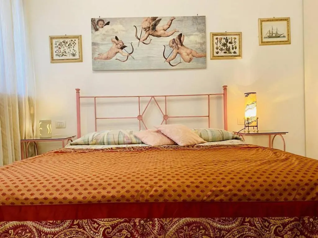 شقة فندقية بيتراسانتا Residence Apuamare إيطاليا