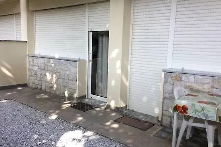 بيتراسانتا Residence Apuamare شقة فندقية